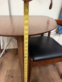 Table and chair set