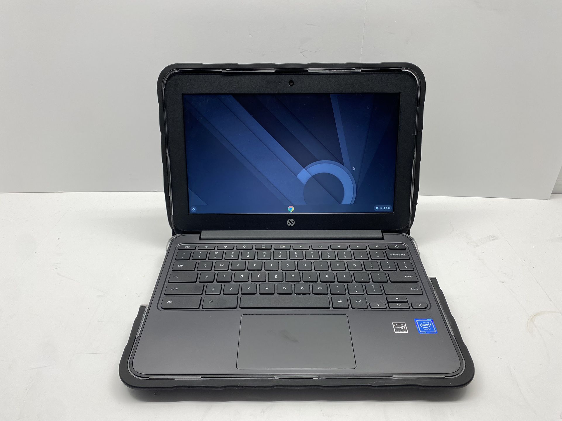 HP Chromebook, HDMi, SD, USB,  shockproof case, AC adapter included