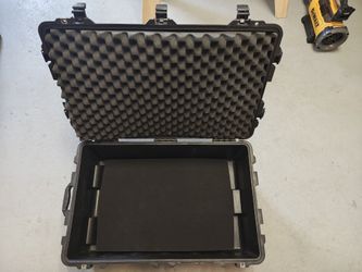 Pelican 1650 Travel Hard Case