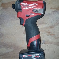 Milwaukee FUEL 1/4" HEX Impact Driver