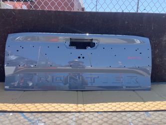Tailgate Nissan Frontier 2022-24