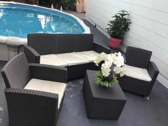 5-Piece Modern Outdoor Patio Furniture Set