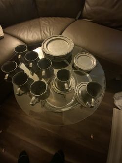 Vintage Crown Castle 24 Piece Set 