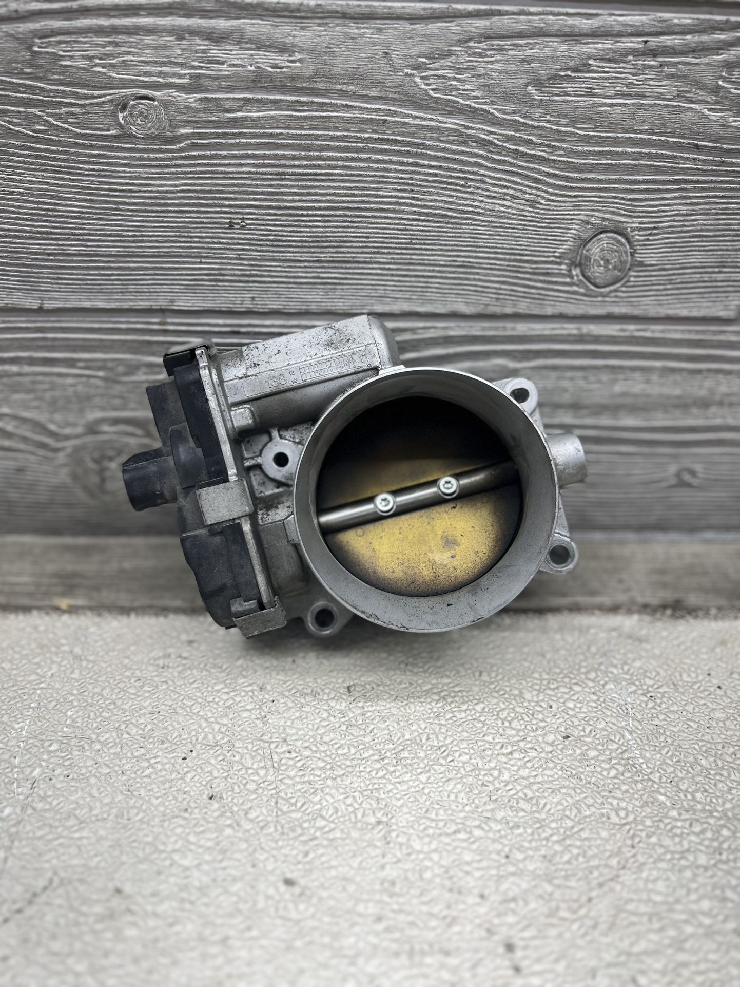 2007-2013 Chevy Silverado Throttle Body