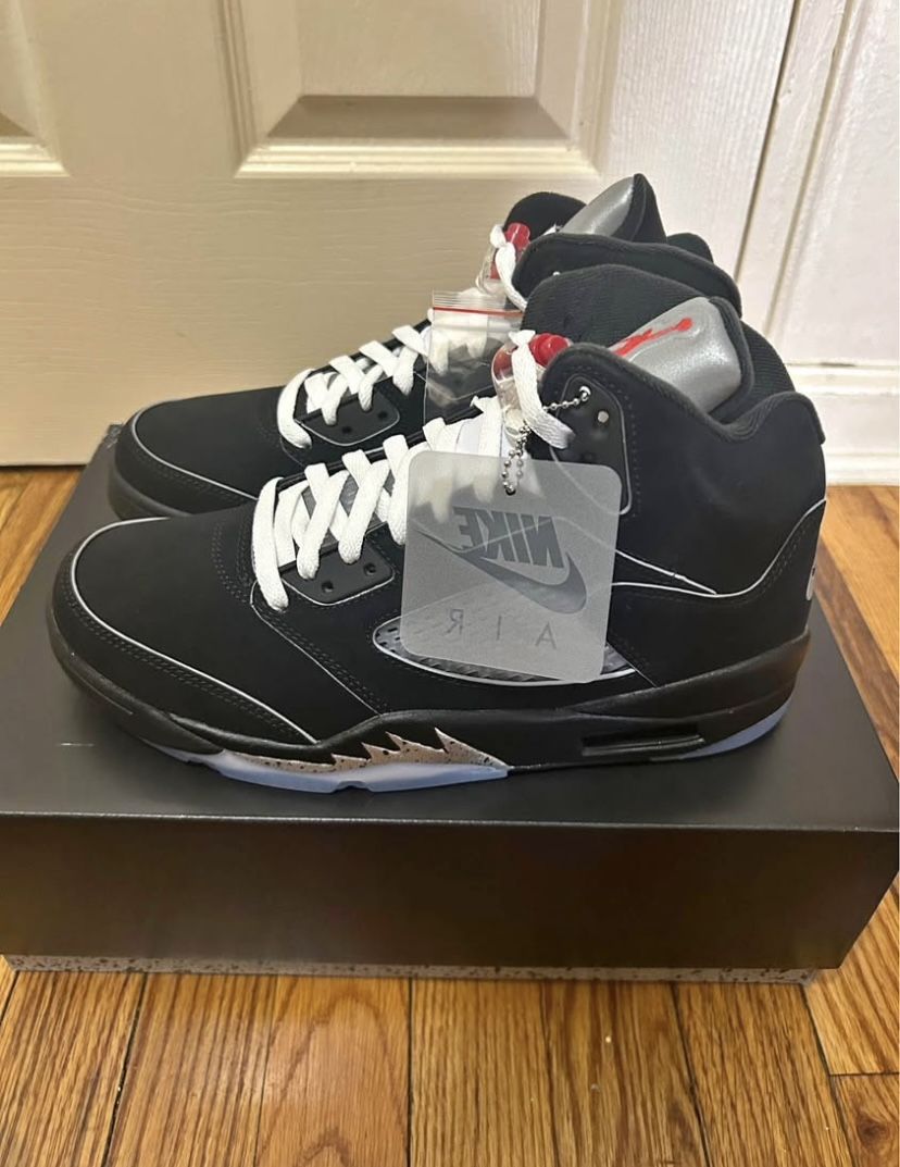 Jordan 5 Metallic