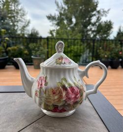 Grace Teaware Rose Porcelain Teapot with Gold Trim