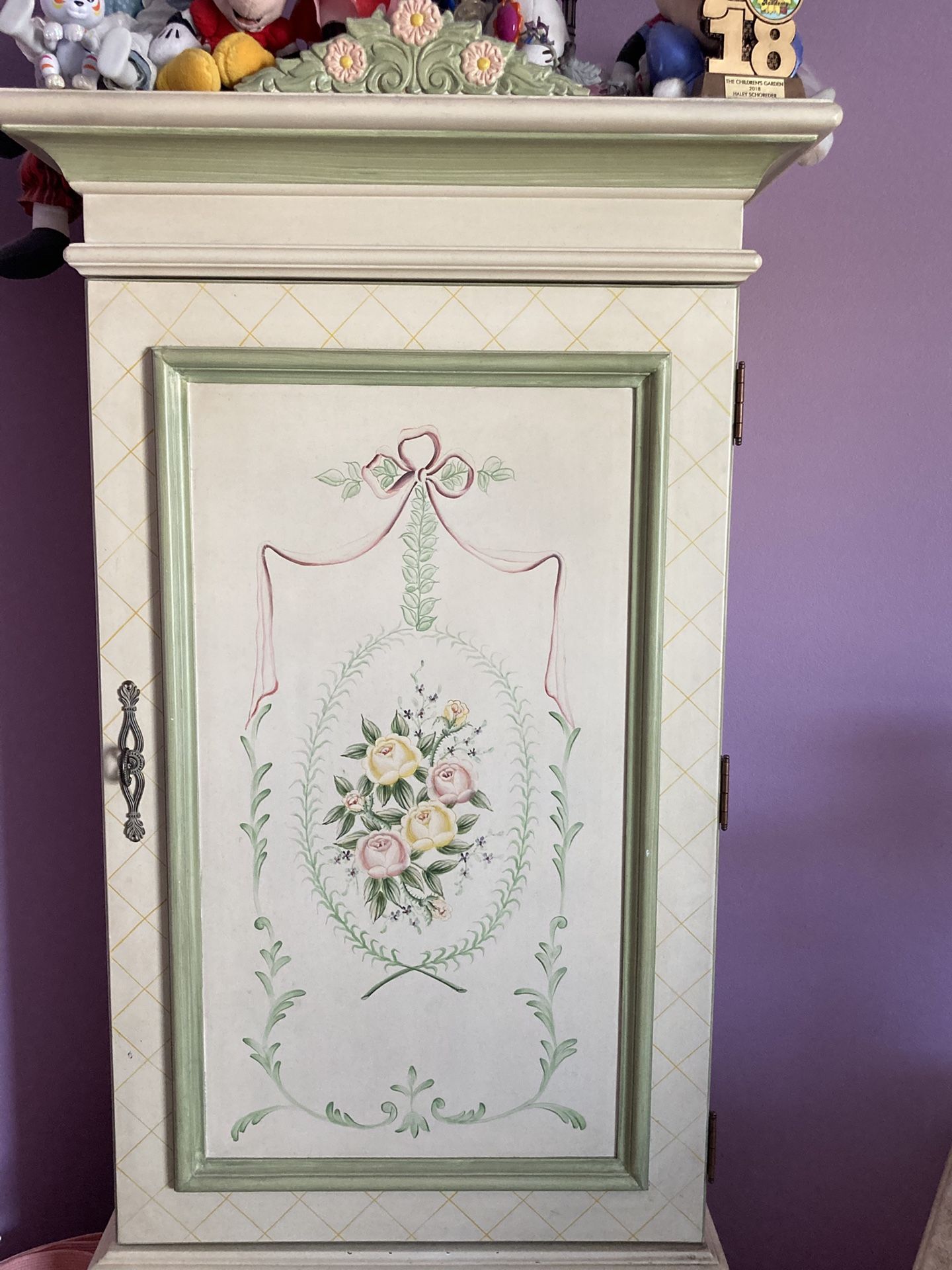French Provincial Full Size Bedroom Set