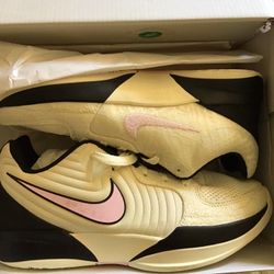 Nike Coconut Milk and Pink Foam Sporty Sneakers 