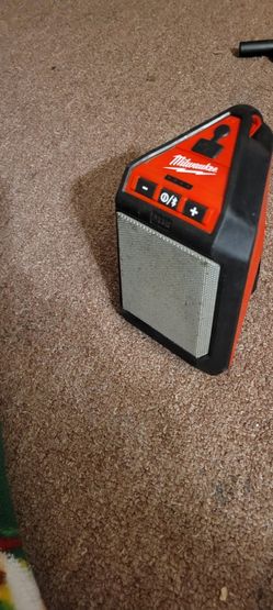 12v Milwaukee Speaker Very Good Condition 