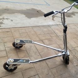 Trikke T8 3CV Wheel Carving 3 wheel Scooter Foldable

