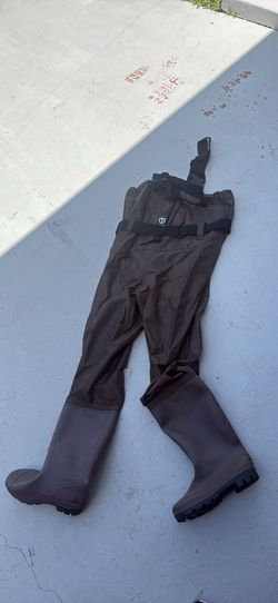 Fishing suit