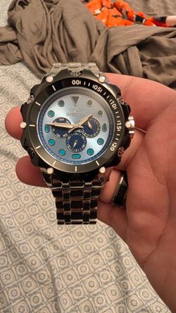 Invicta subaqua venom bulkhead watch