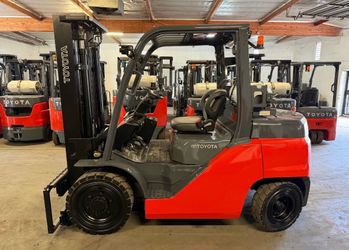 2018 Toyota 8FG40U Forklift
