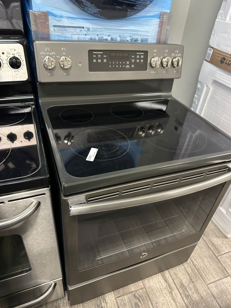 Ge profile slate electric stove glass top used with warranty