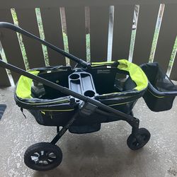 Evenflo Pivot Xplore Stroller Wagon