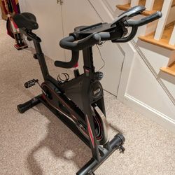 Exercise bike 350lbs, Like New