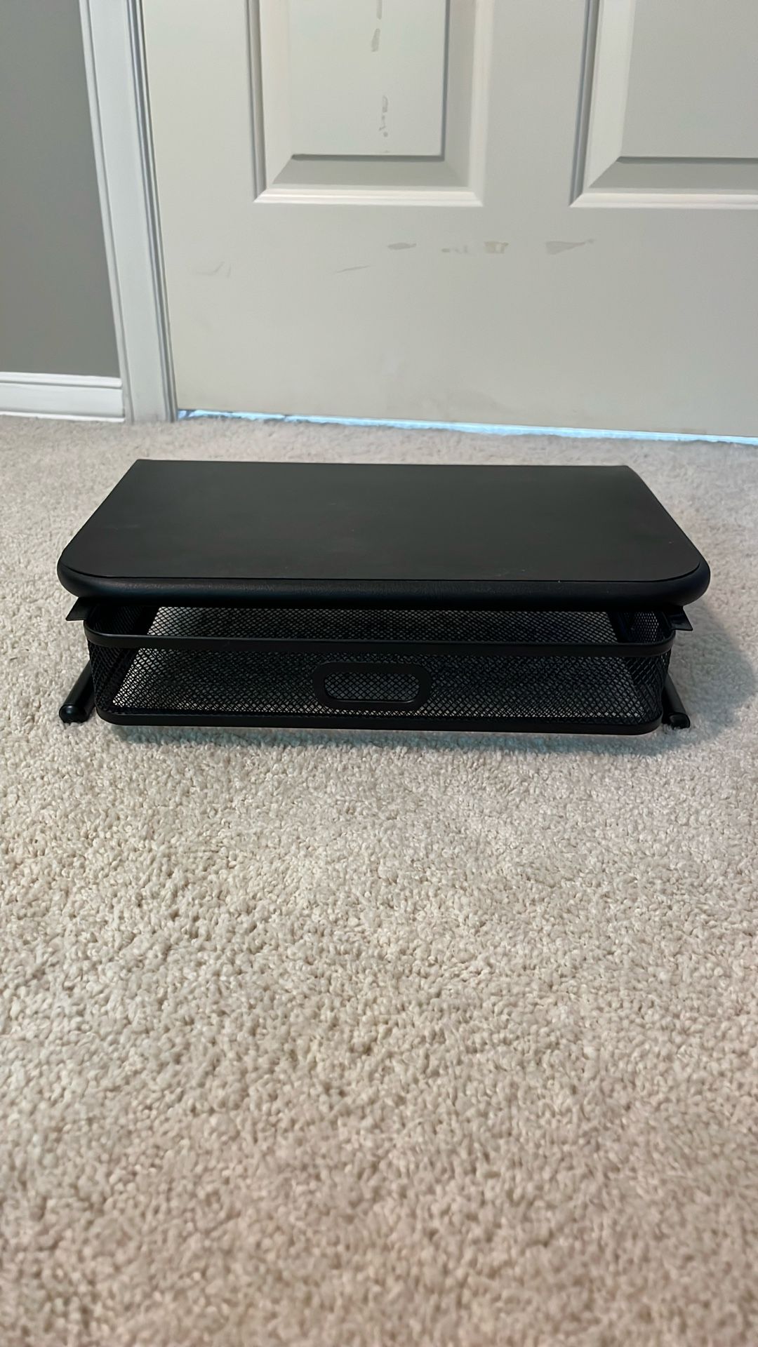 Monitor Risers