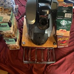 Keurig With Stand K Cup Holder And K Cups