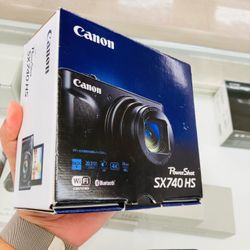 Canon power shot SX740 HS