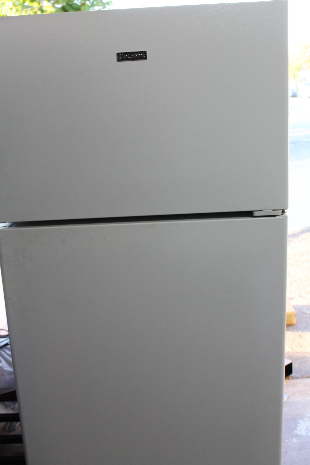 Hotpoint Refrigerator For Sale New