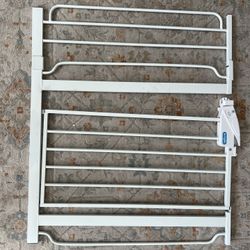 Regalo Baby Gates Up to 55”