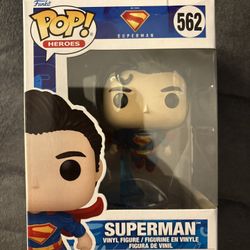 Funko Pop! Vinyl: DC Universe - Superman #562