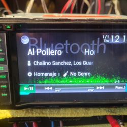 Pioneer Stereo Apple Play Bluetooth Cd DVD 