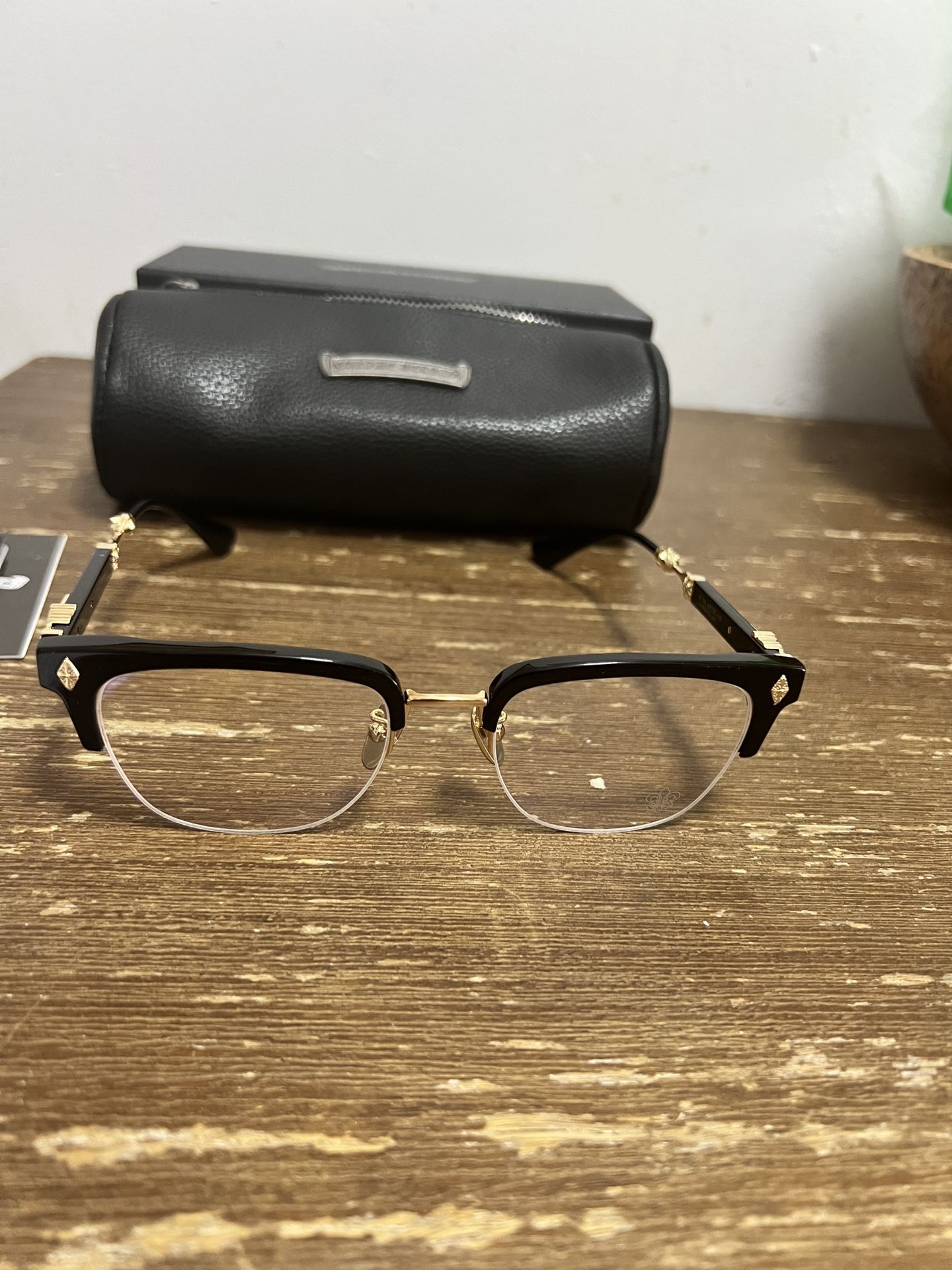 CHROME HEARTS GLASSES