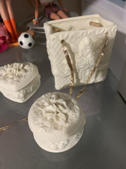 3 piece porcelain decor