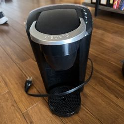 Keurig K-Compact Coffee Maker