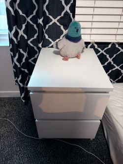 Night stand