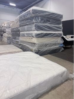 Mattress Store 💥King mattress good brands starting from $289 and UP💥