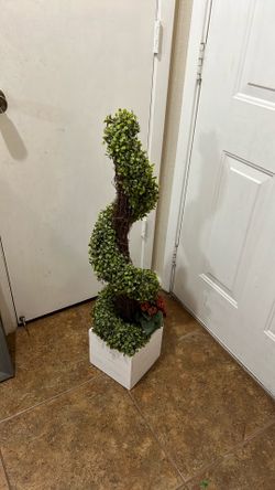 Artificial Topiary Tree Boxwood