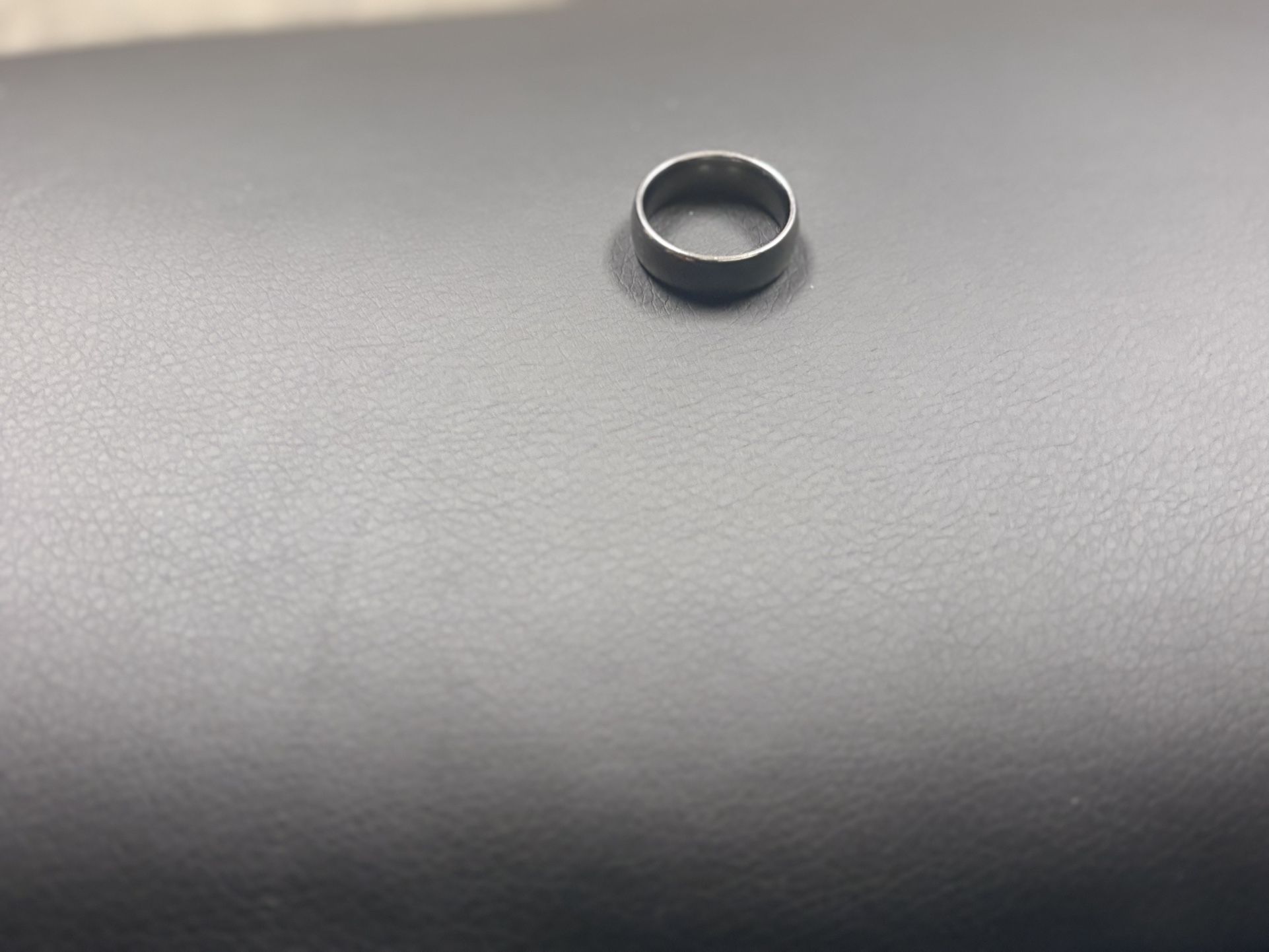 Men's 11.5 Wedding Band