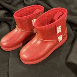 Ugg Classic clear mini red kids boots size 4