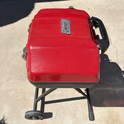 Coleman Collapsible BBQ