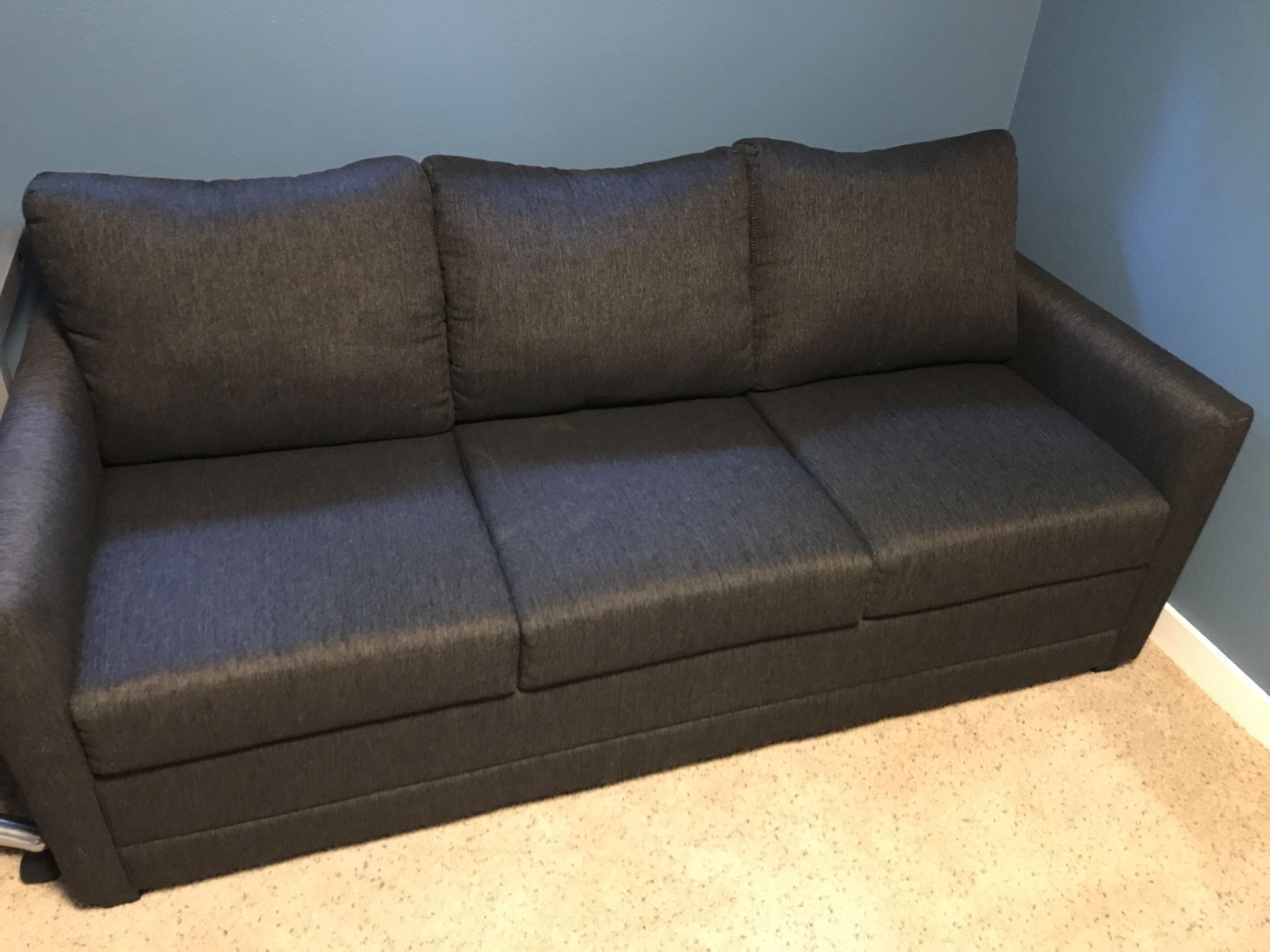 Queen Sleeper Sofa - Stanton 200 Series, Apt Size, Excellent Condition!