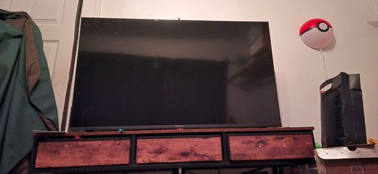 Insignia TV
