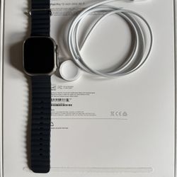 Apple Watch Ultra 49MM GPS + Cellular 