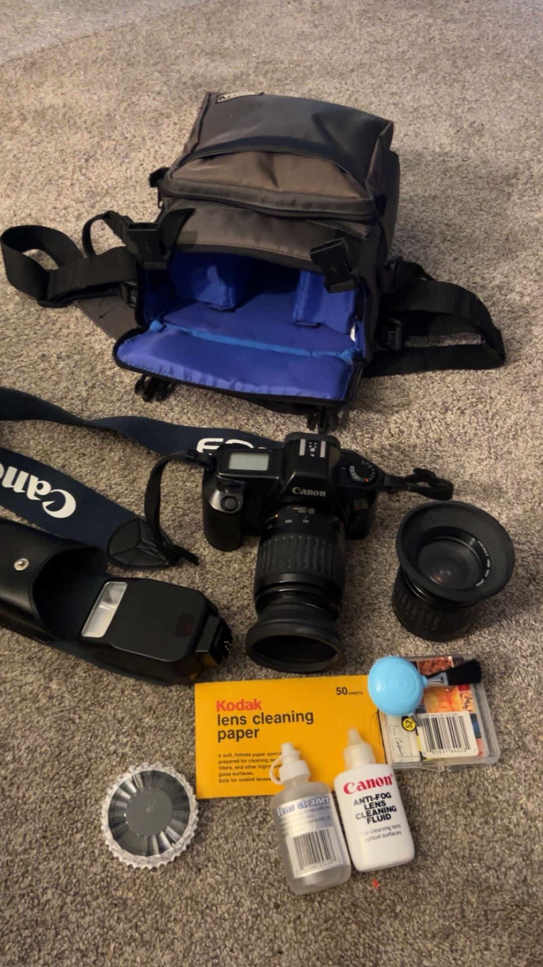 Camera Canon EOS Rebel 35mm Camera (shoot me offer)