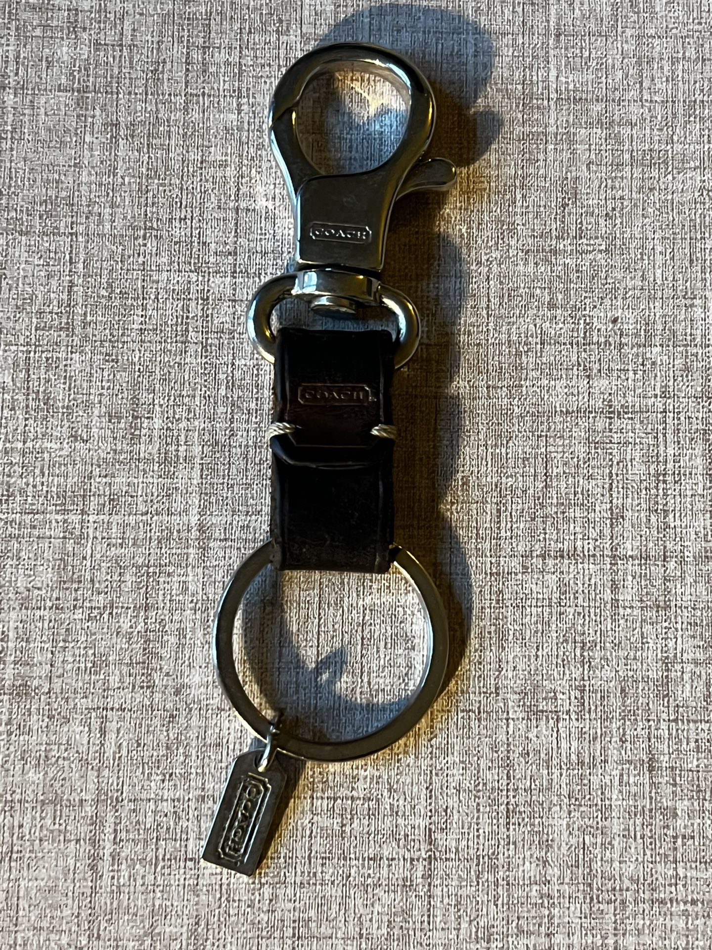 Coach Brown Leather Key Chain for Sale in New York, NY - OfferUp