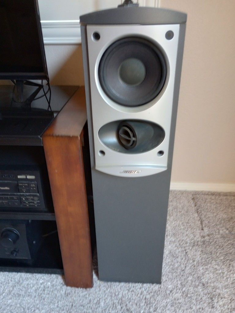 Bose 601 Speakers