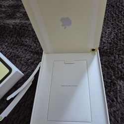 APPLE- 11-INCH iPad A16 Chip