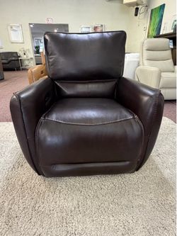 Derban zero gravity leather coffee recliner