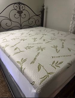 King size bed