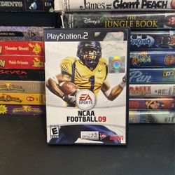 NCAA FOOTBALL 09 Ps2 10$
