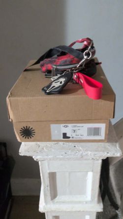 UGG Classic Short Boots Size 7