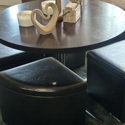 Coffee Table With Cushioned Seats w/Storage $25