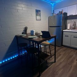 Wood/ Metal Table with 4 Barstools 