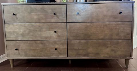 6-drawer Dresser